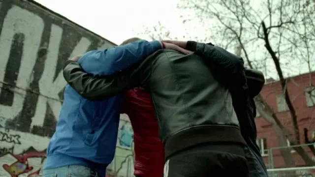 Кадры из сериала Закон каменных джунглей (2015)